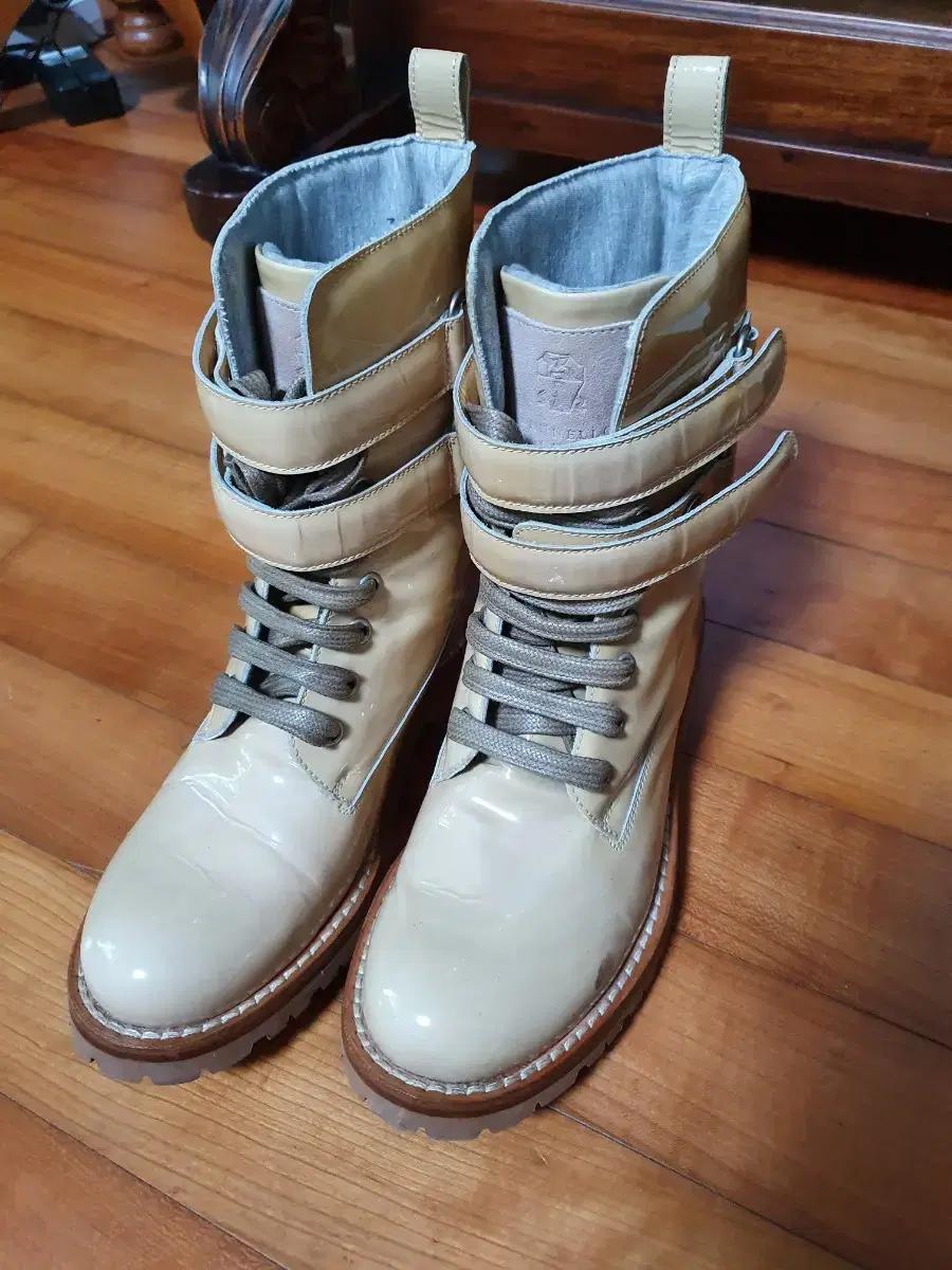 부르넬로 쿠치넬리 워커 240