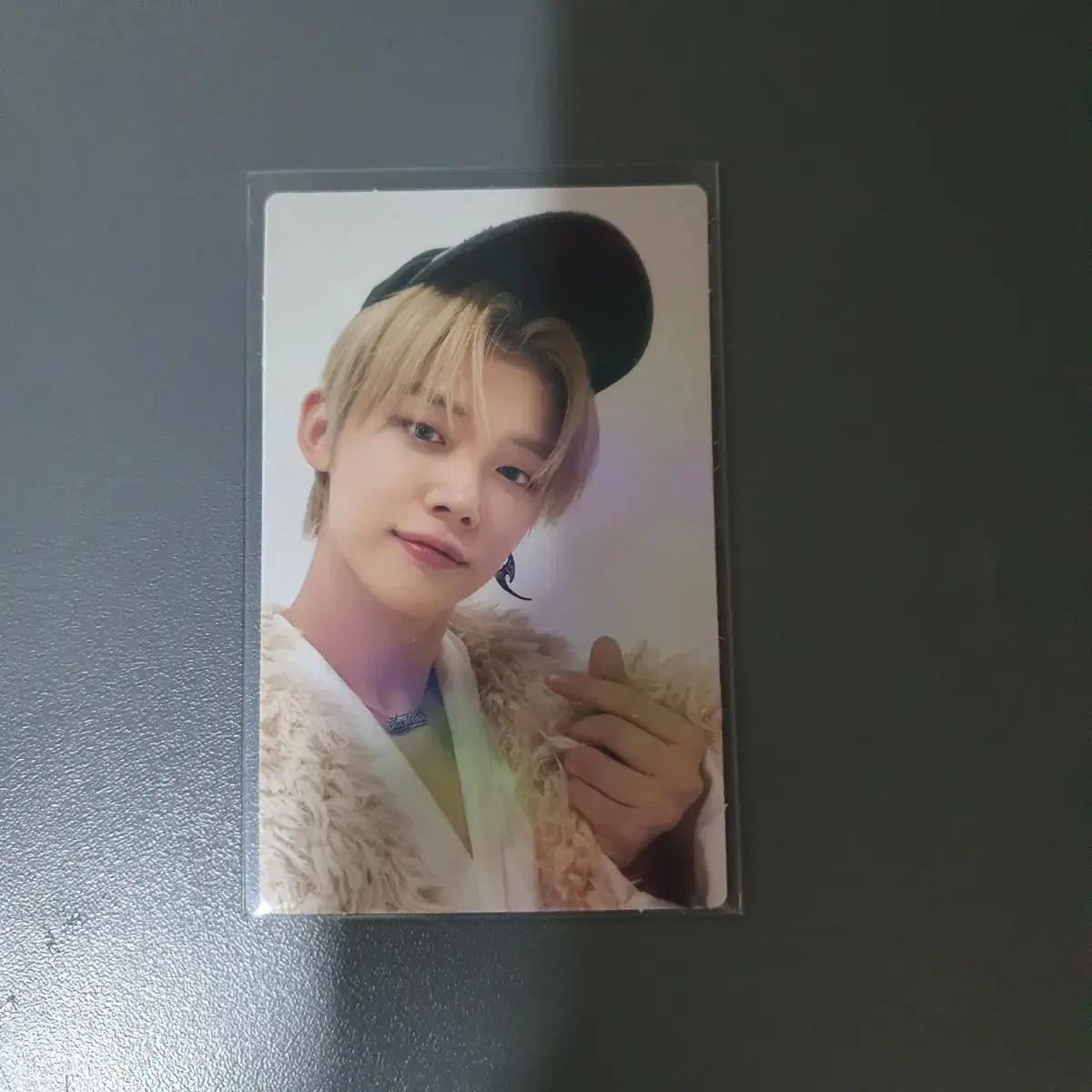 TXT 투바투 연준 목갈머 쇼라 쇼핑라이브 포카 판매