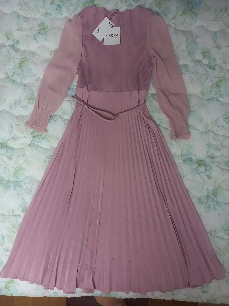 KARRA쉬폰 슬리브플리츠 원피스