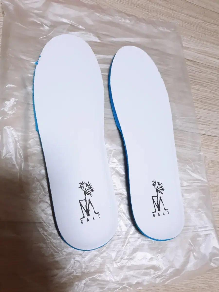 (새상품230사이즈)게일 신발깔창,스니커즈 깔창,편안한 부드러운 인솔깔창