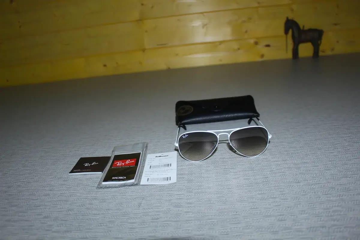 E (미사용) 여성 레이밴 선글라스 ITALY 정품 Rayban