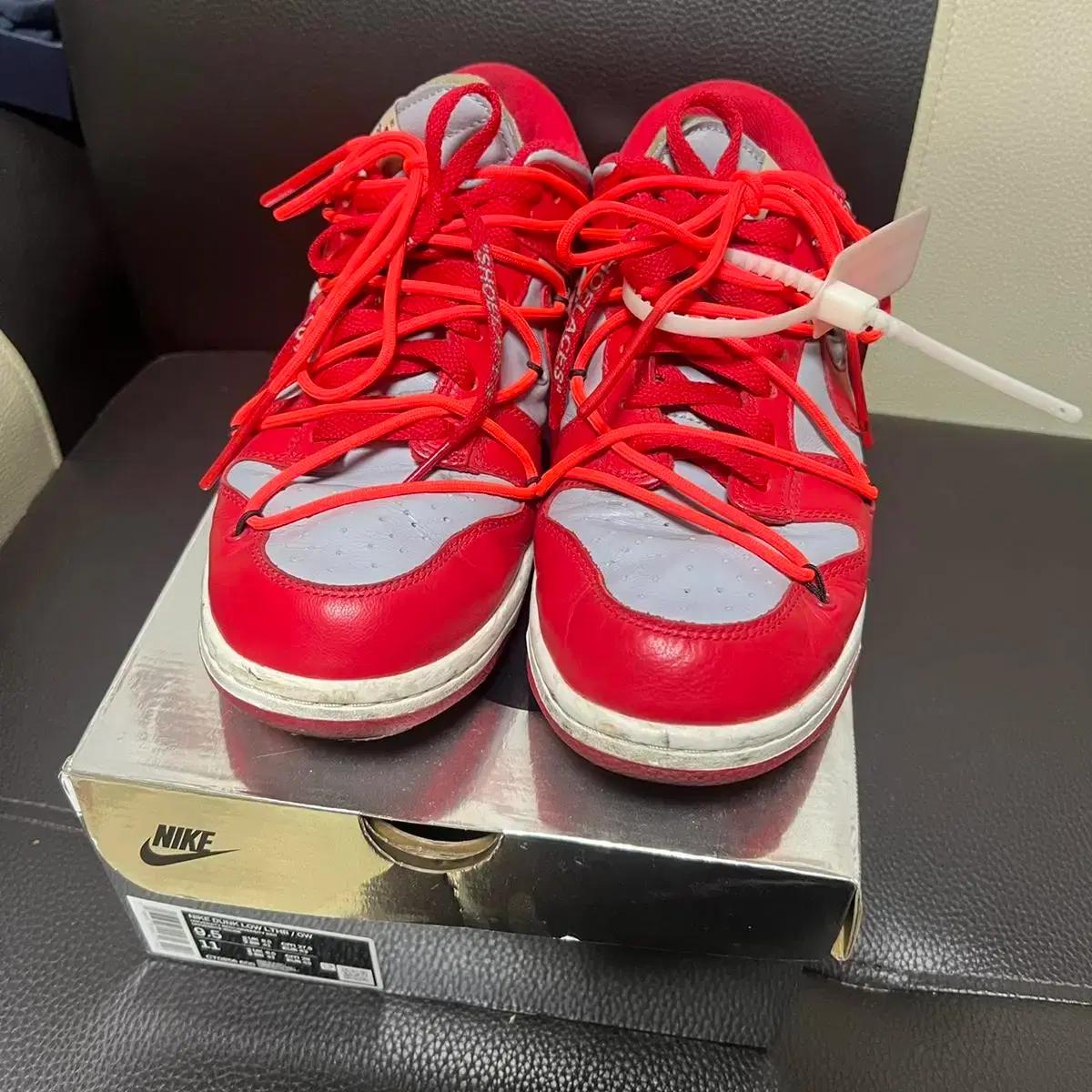 [ 마지막 가격 ] 오프화이트 나이키 덩크 275