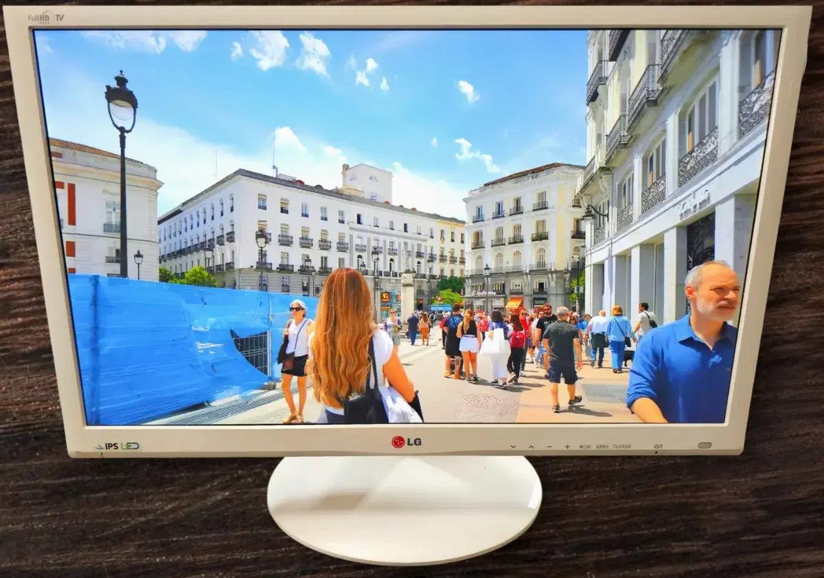 LG 24인치 LED TV, 디지털TV 24MA53DW 팝니다