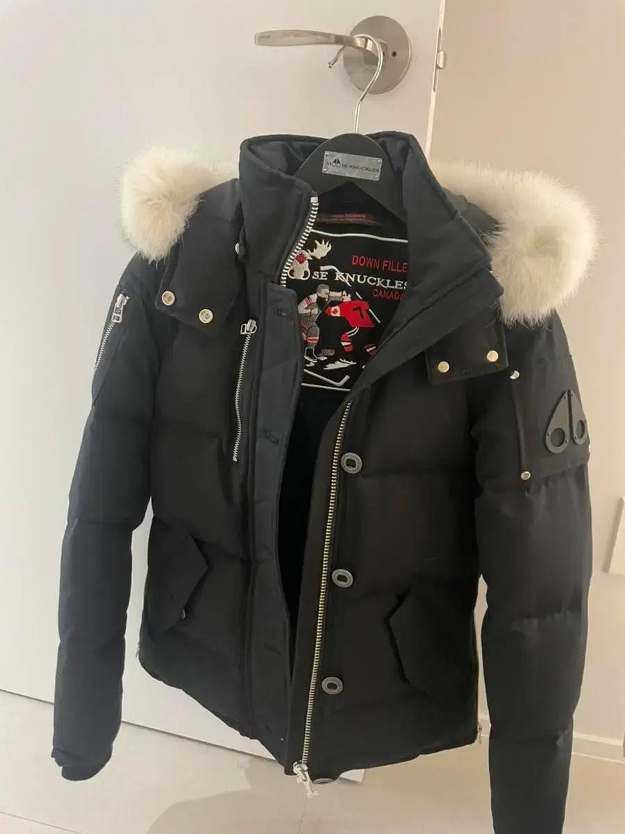 (새상품) 무스너클 여성 숏패딩xs