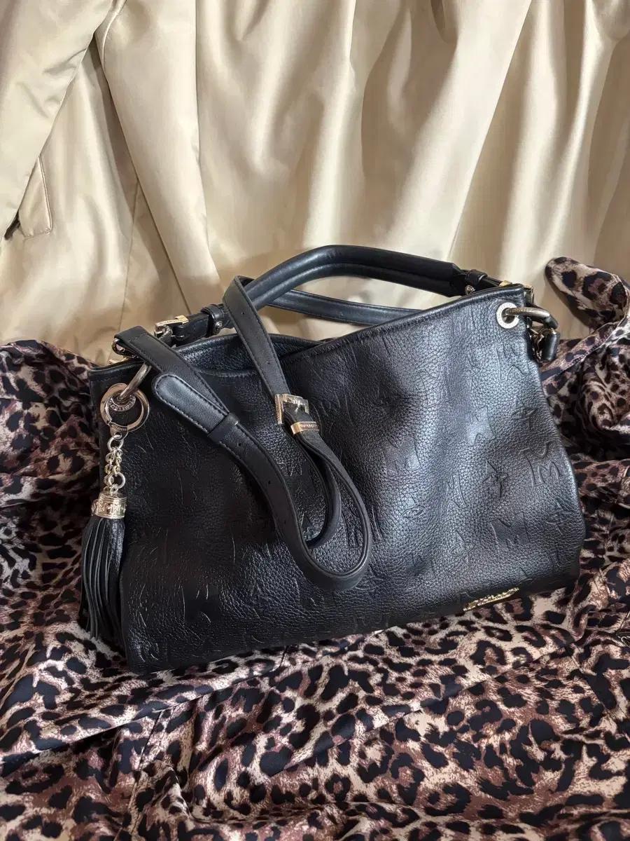 vintage metro city leather shoulder bag