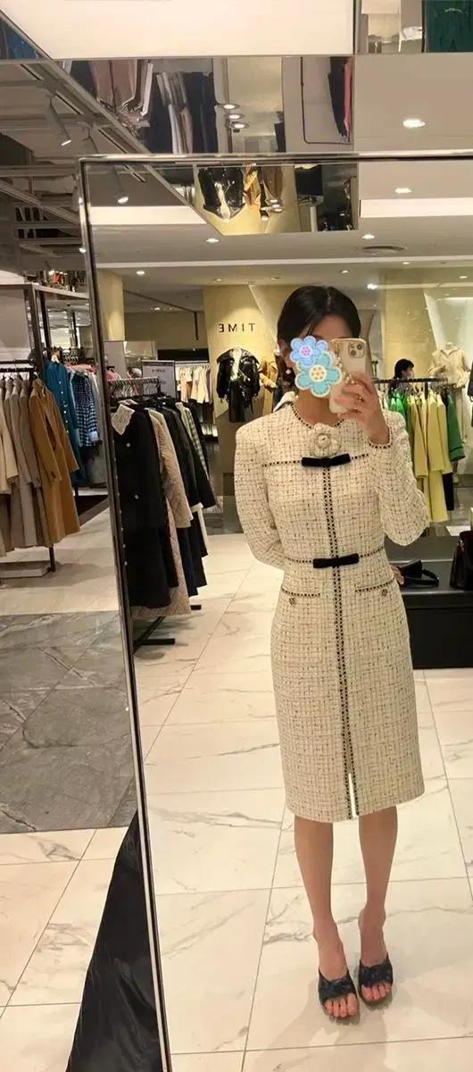 예복 원피스 (모조에스핀) 샤넬 모티브 고급하객룩 돌잔치룩 추천