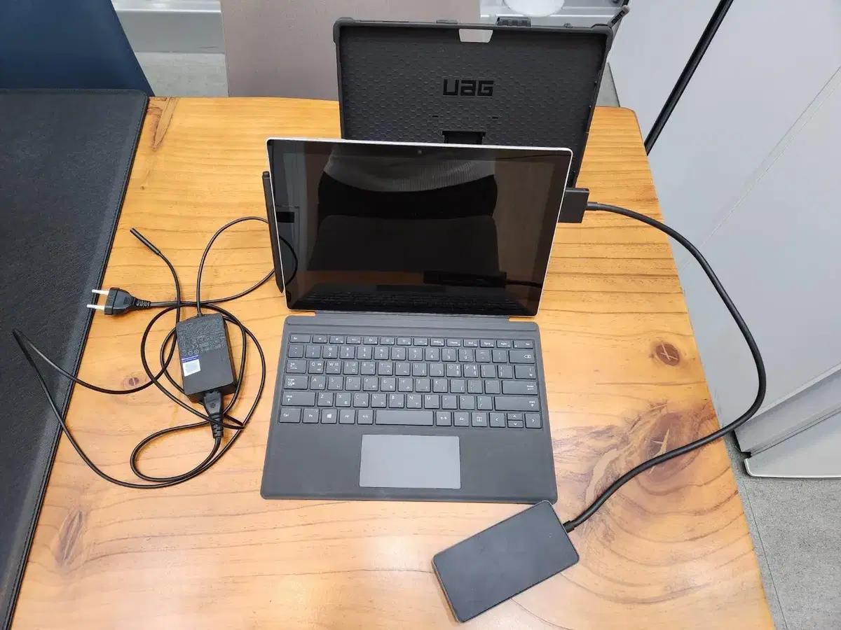 서피스 프로6 / cpu i7 / 16ram / 512ssd