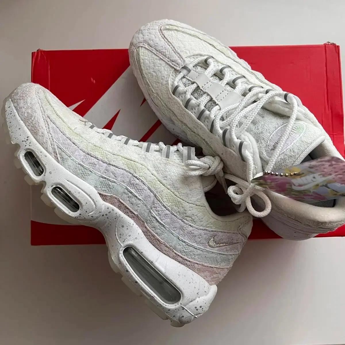 실내 1회 착용 - 나이키 w air max 95 prm