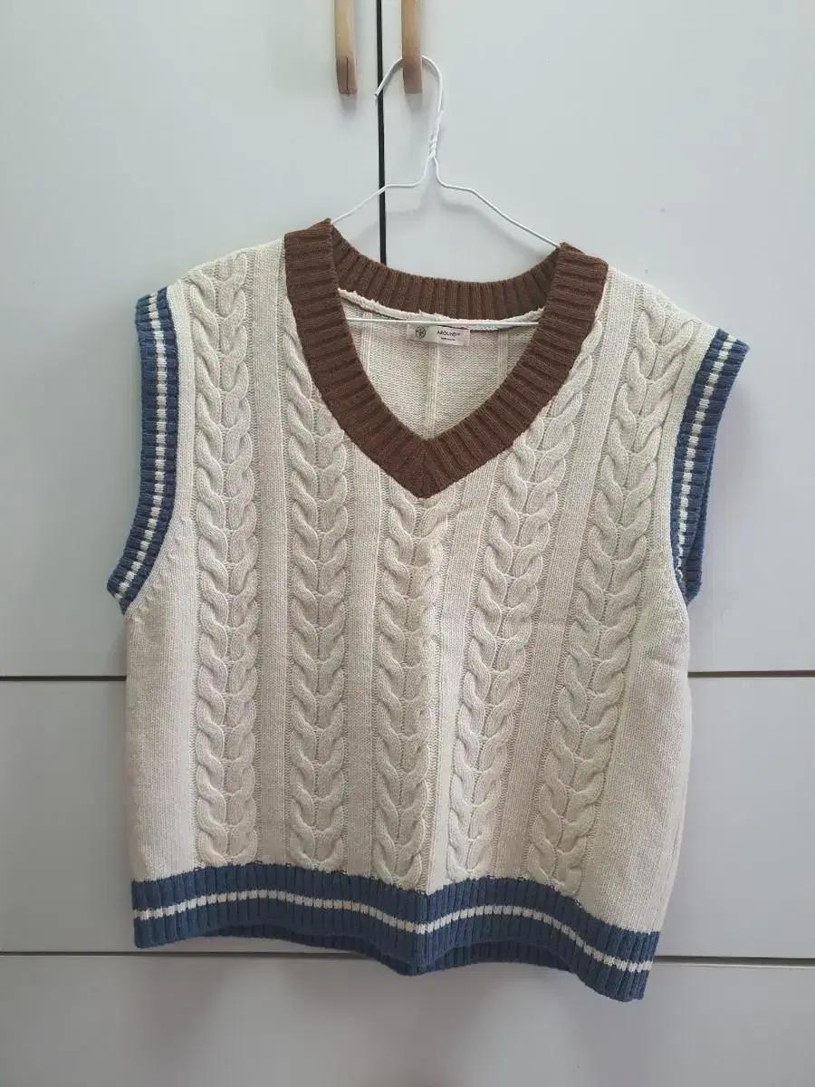 새상품) 베이지 긴팔 셔츠 원피스 + 니트조끼 SET