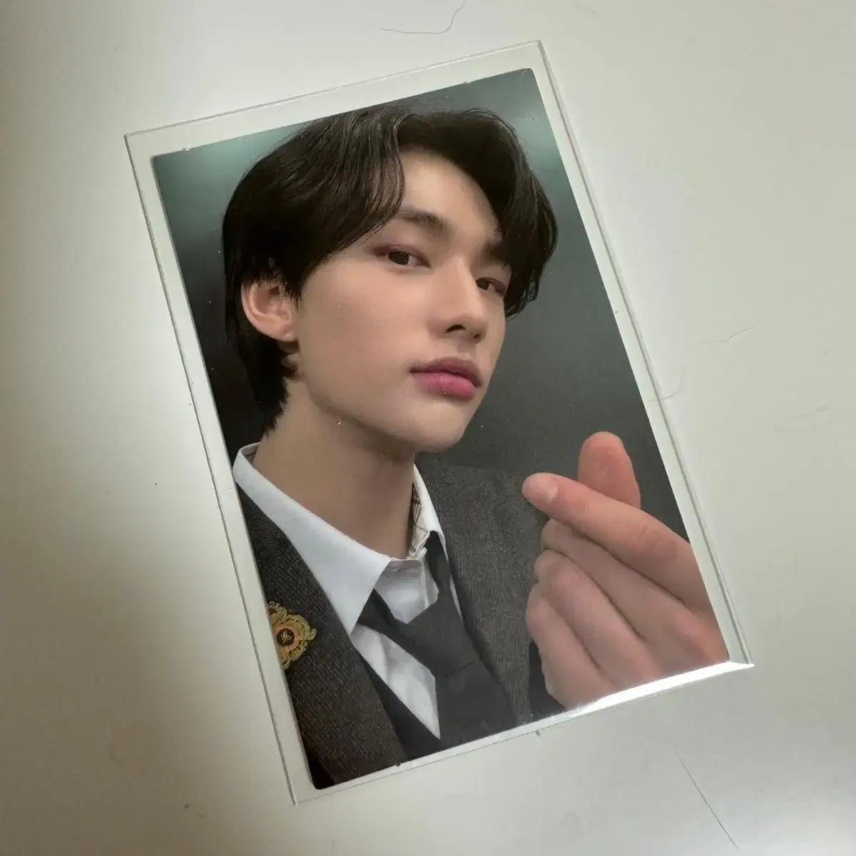 straykids 스트레이키즈 스키즈 현진 고생 교복 포카