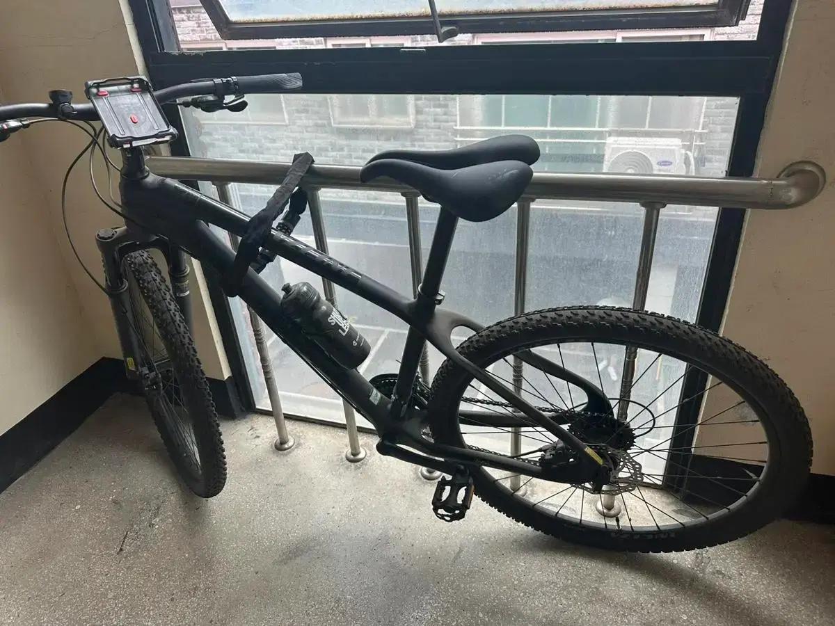 알톤 인피자 엑스제트2 풀카본 24단 MTB 27.5