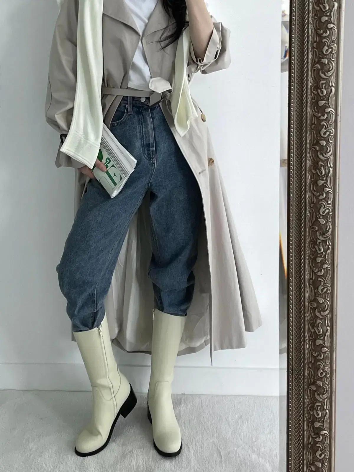 319 슬림토 4cm 소프트 크리미 소가죽 데일리 하프부츠 3칼라