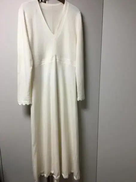 캐시미어 100 롱니트 원피스