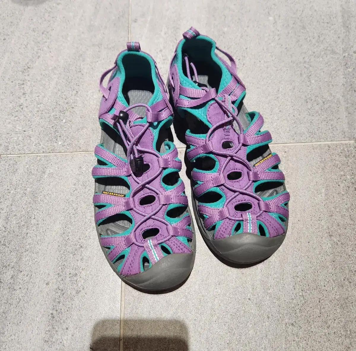 keen 워터슈즈