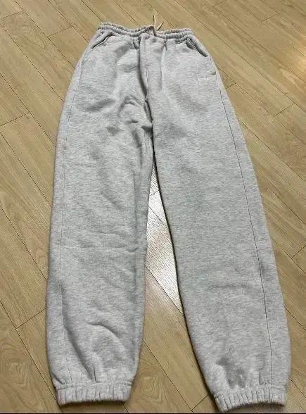 etce 오트밀 트레이닝 바지 M