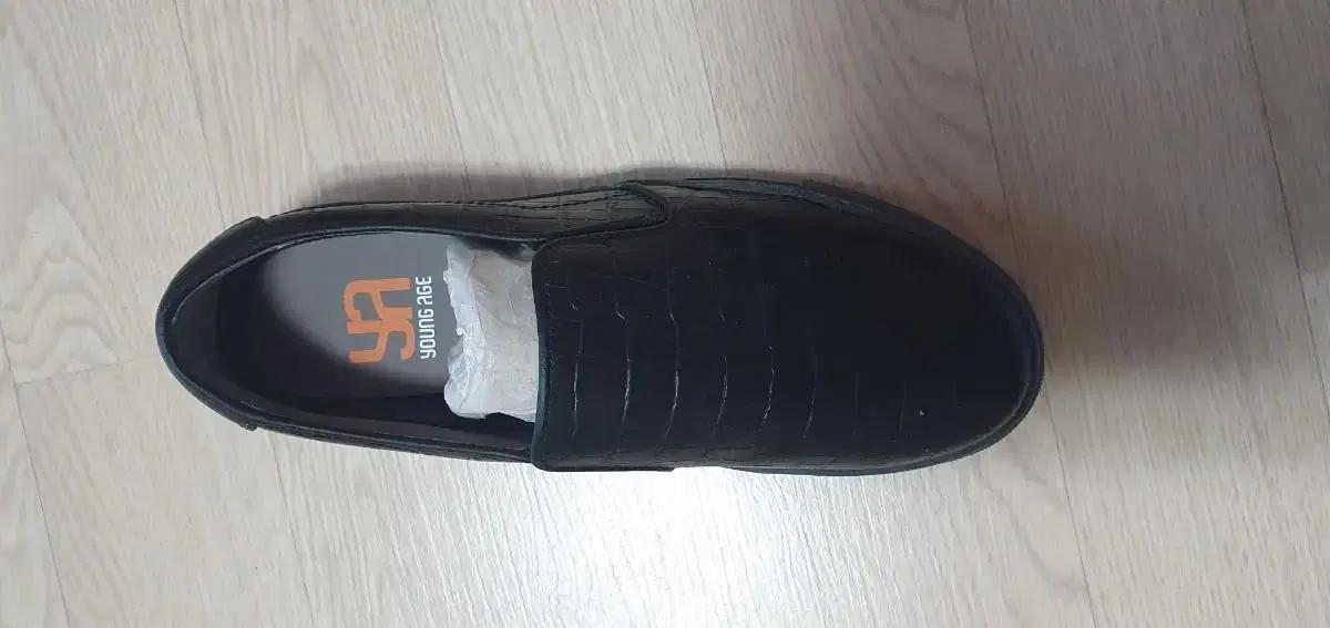 스니커즈(캐쥬얼슬립온)금강제화 영에이지