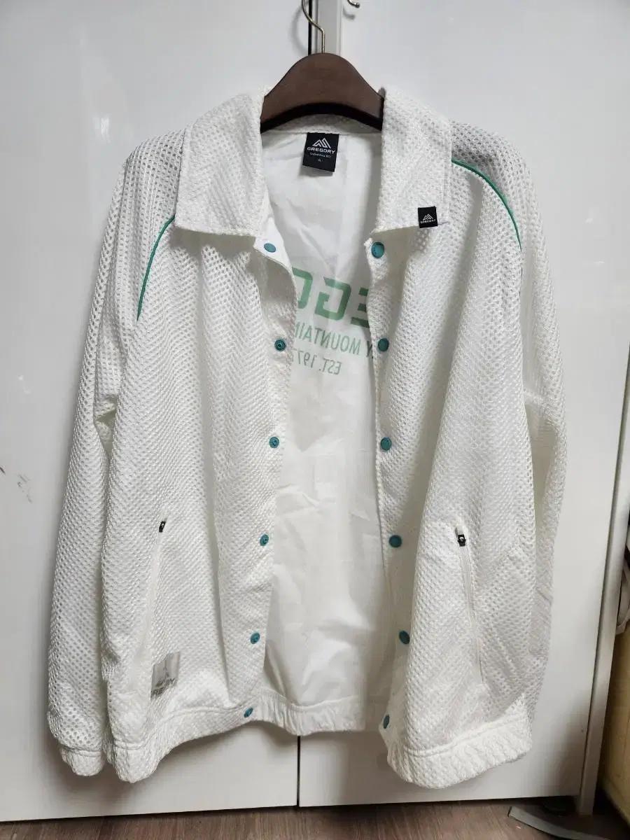 그레고리 자켓