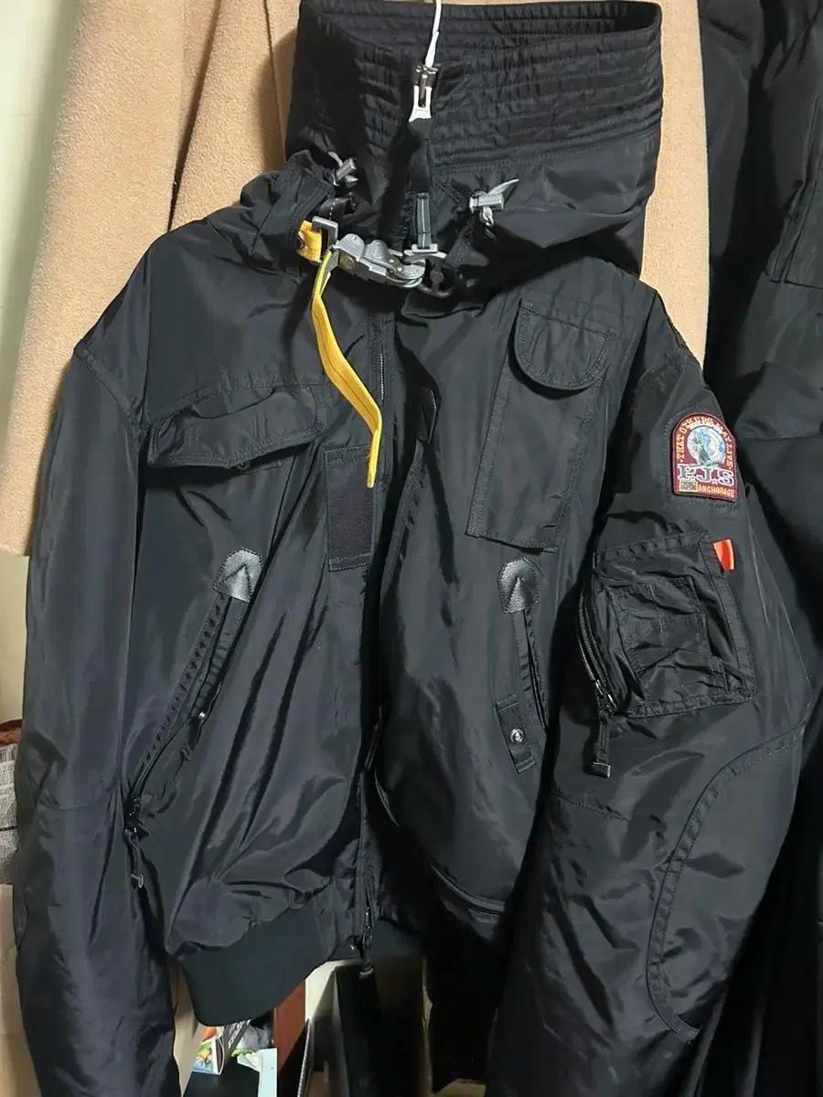 파라점퍼스 고비 22년식 m