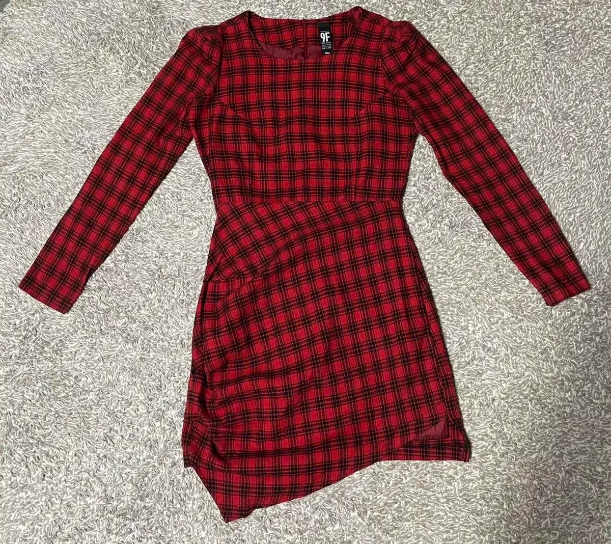 > 연말룩 ㅡ 여성울원피스 ㅡ 체크미니원피스 <