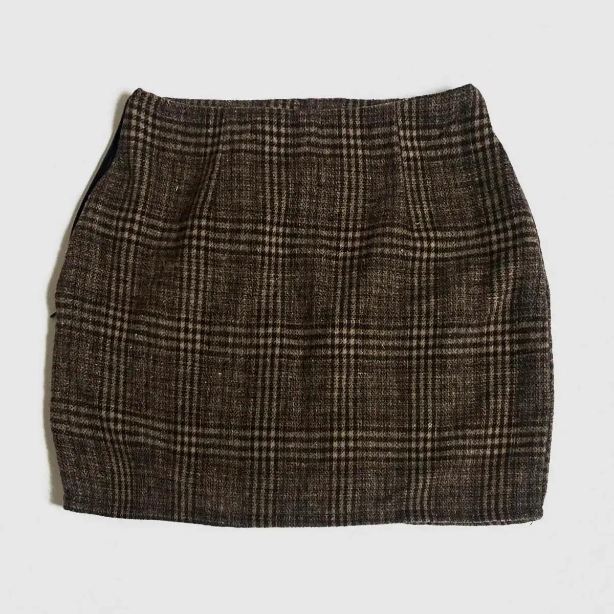 모직 체크 미니 울스커트 H라인 에이블리 지그재그 브랜디