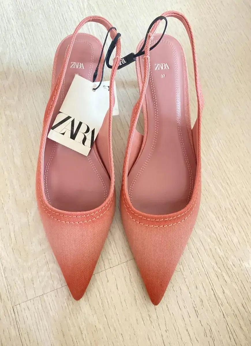 ZARA 자라 핑크 데님 슬링백 (37) 235 4cm