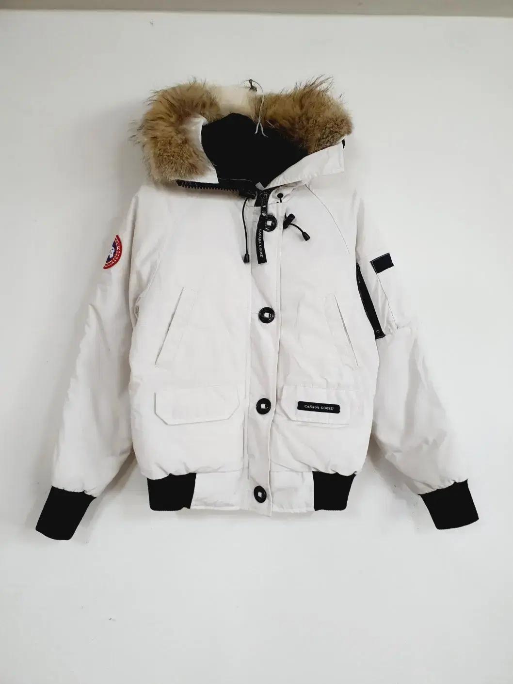 캐나다구스 여성 숏 패딩 점퍼 85-90