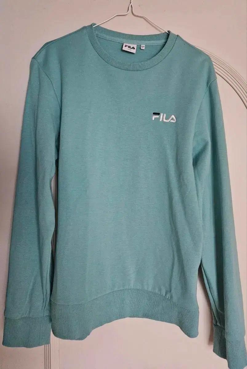 필라맨투맨 95, 100사이즈두개 팔아요