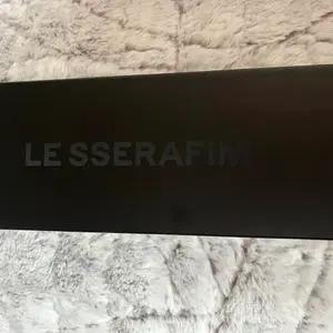 르세라핌 응웜봉 핌봉