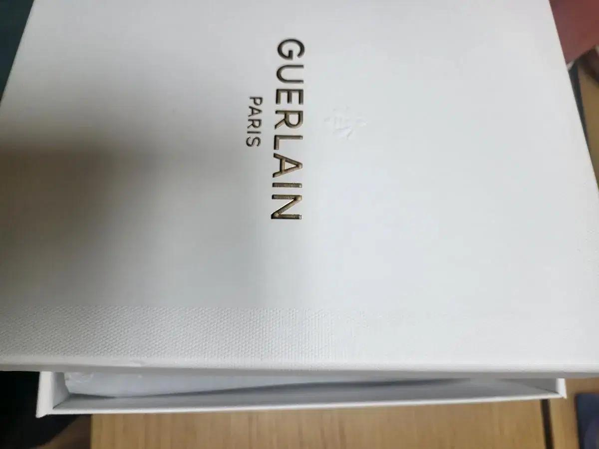 겔랑 블랙 더 트리트먼트