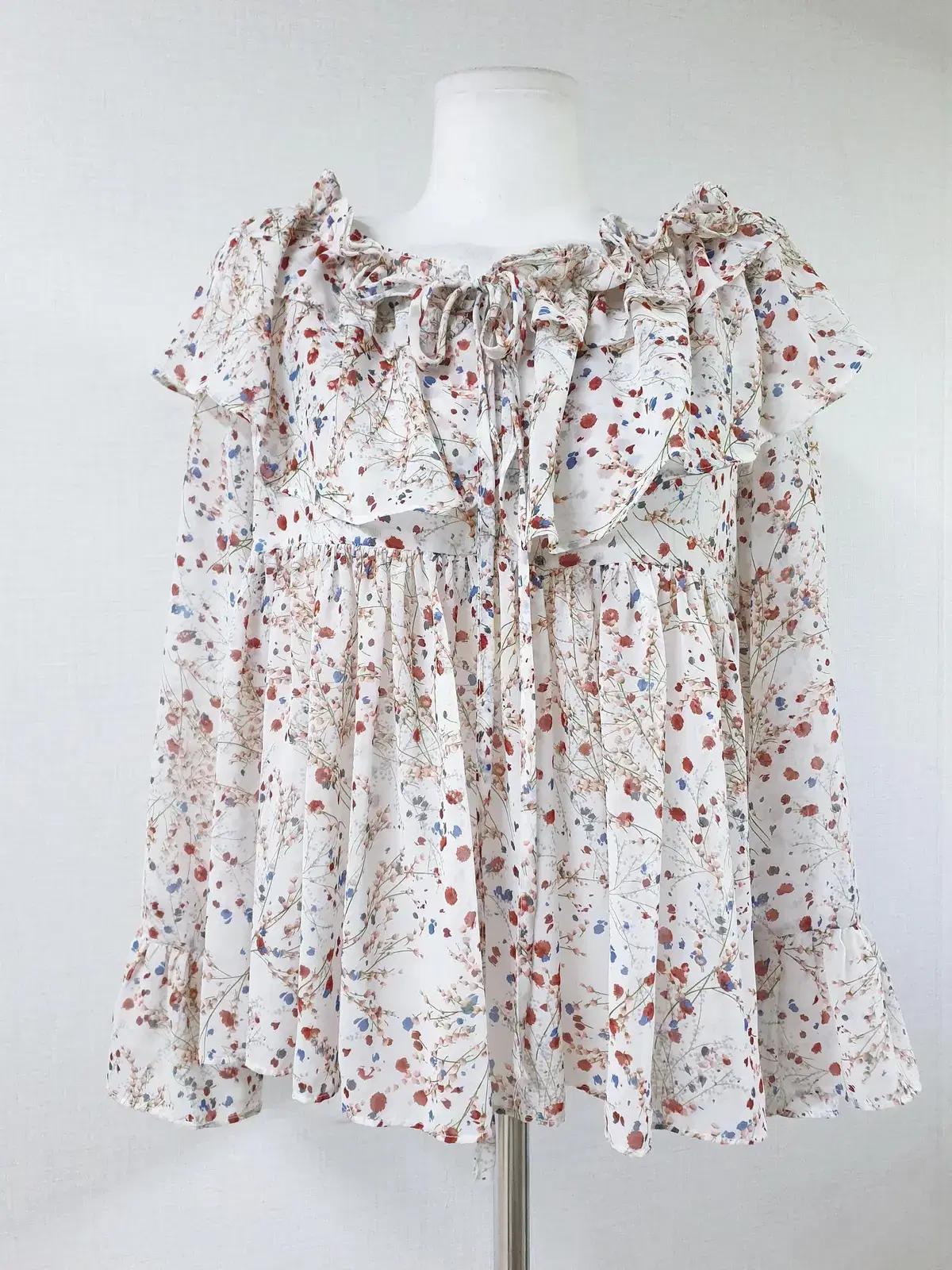 랩 여성블라우스 화이트 잔꽃무늬 프릴 55 66 77 쉬폰