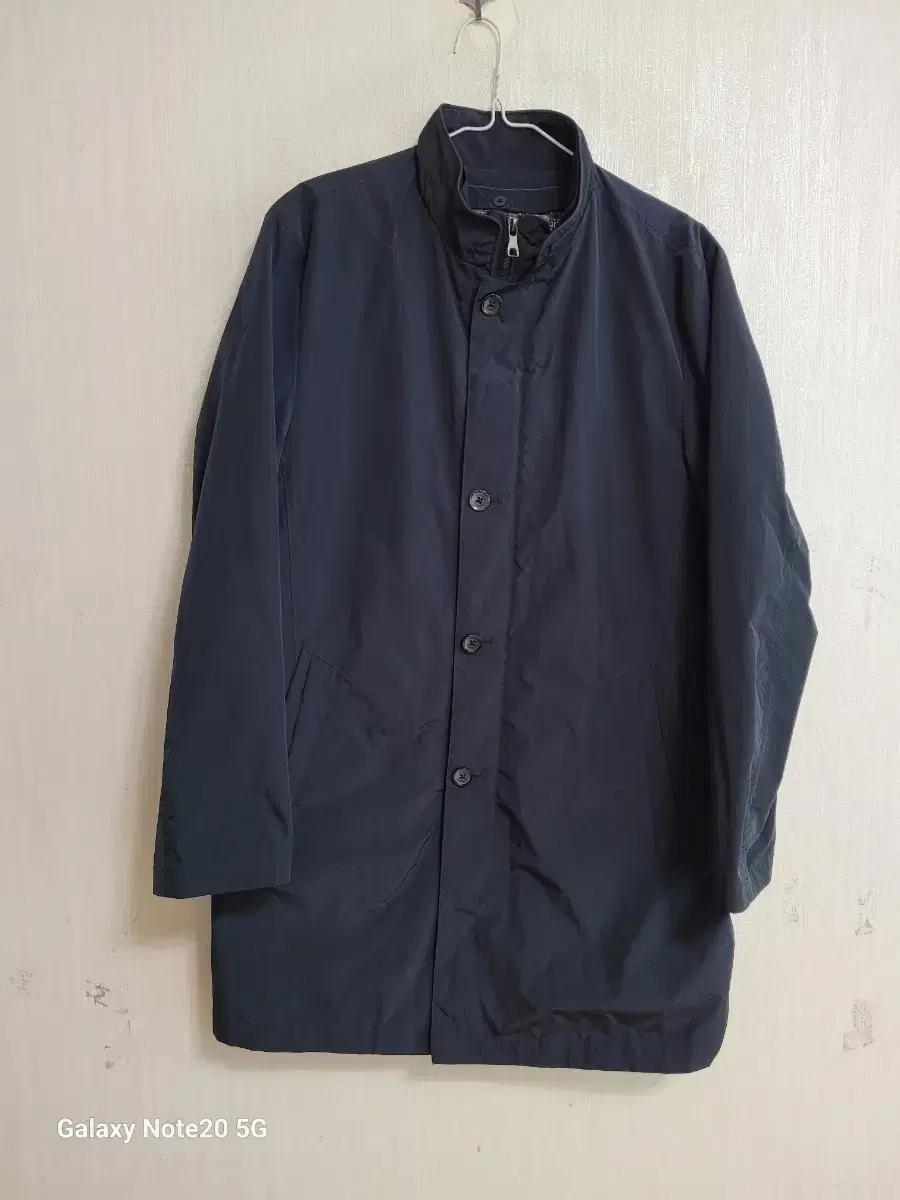 남성 크레뮤 내피.외피 봄.가을 간절기 트렌치코트(100)