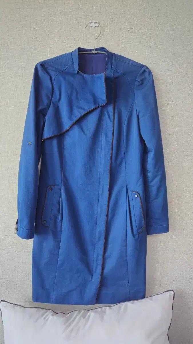 여성 블루 트랜치코트