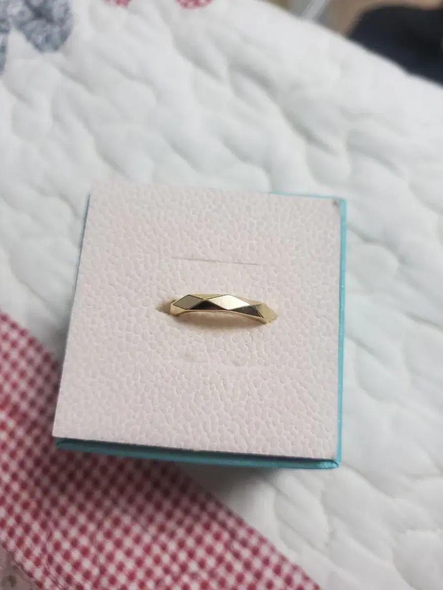 부쉐론 파셋 반지 링