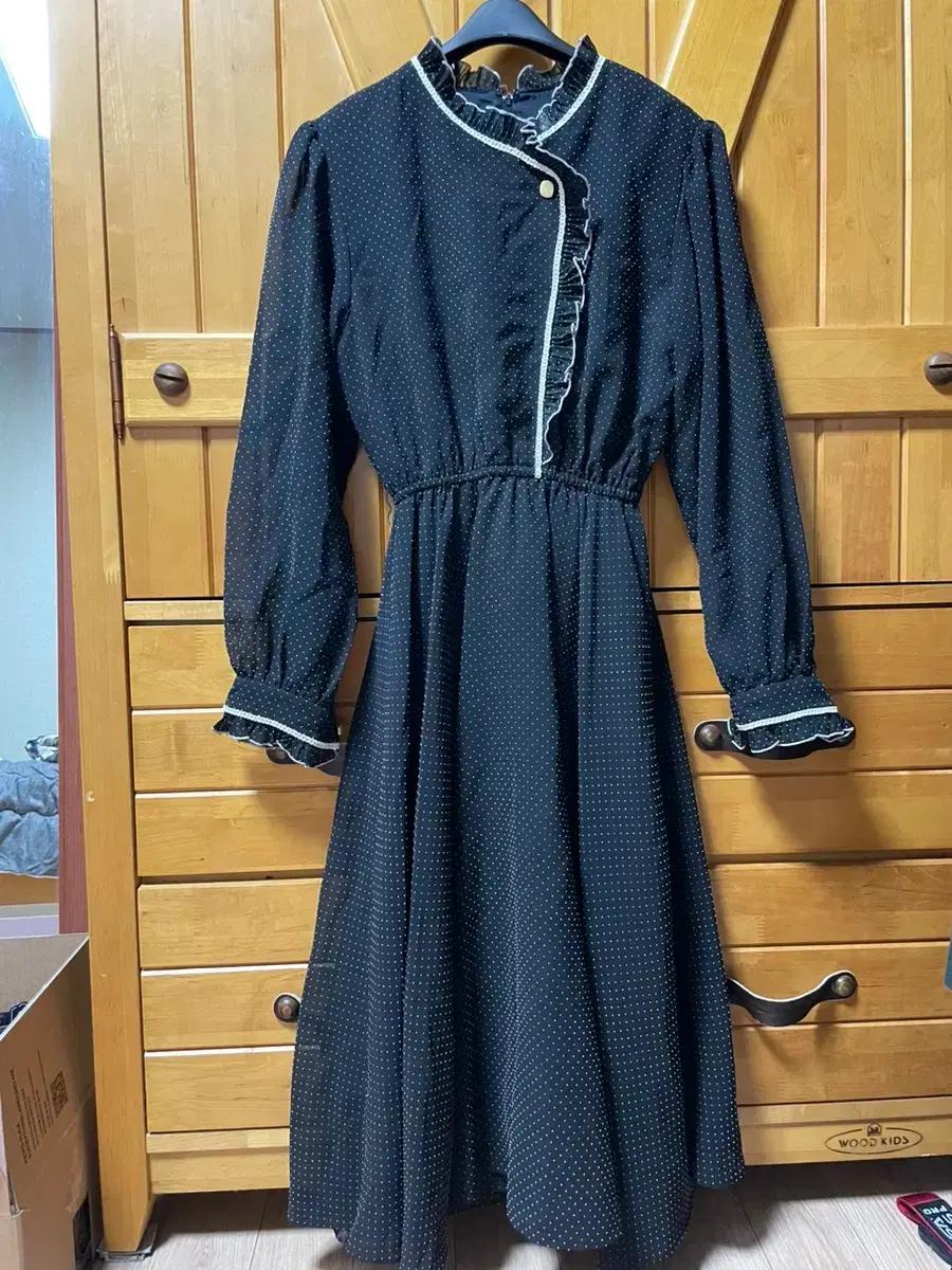 빈티지 블랙 도트 레이스 롱원피스