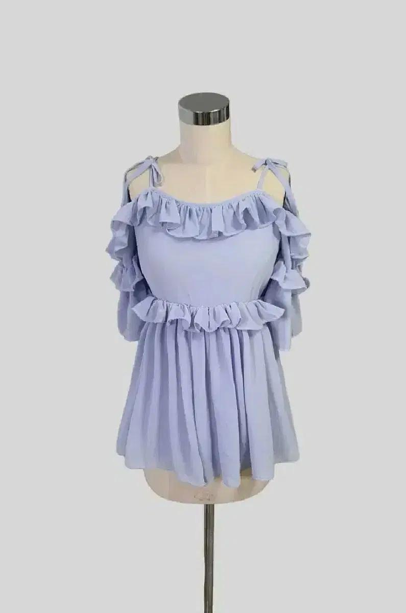 A10여성 에이블리 끈나시블라우스 연하늘색 프릴 쉬폰블라우스 여름블라우스