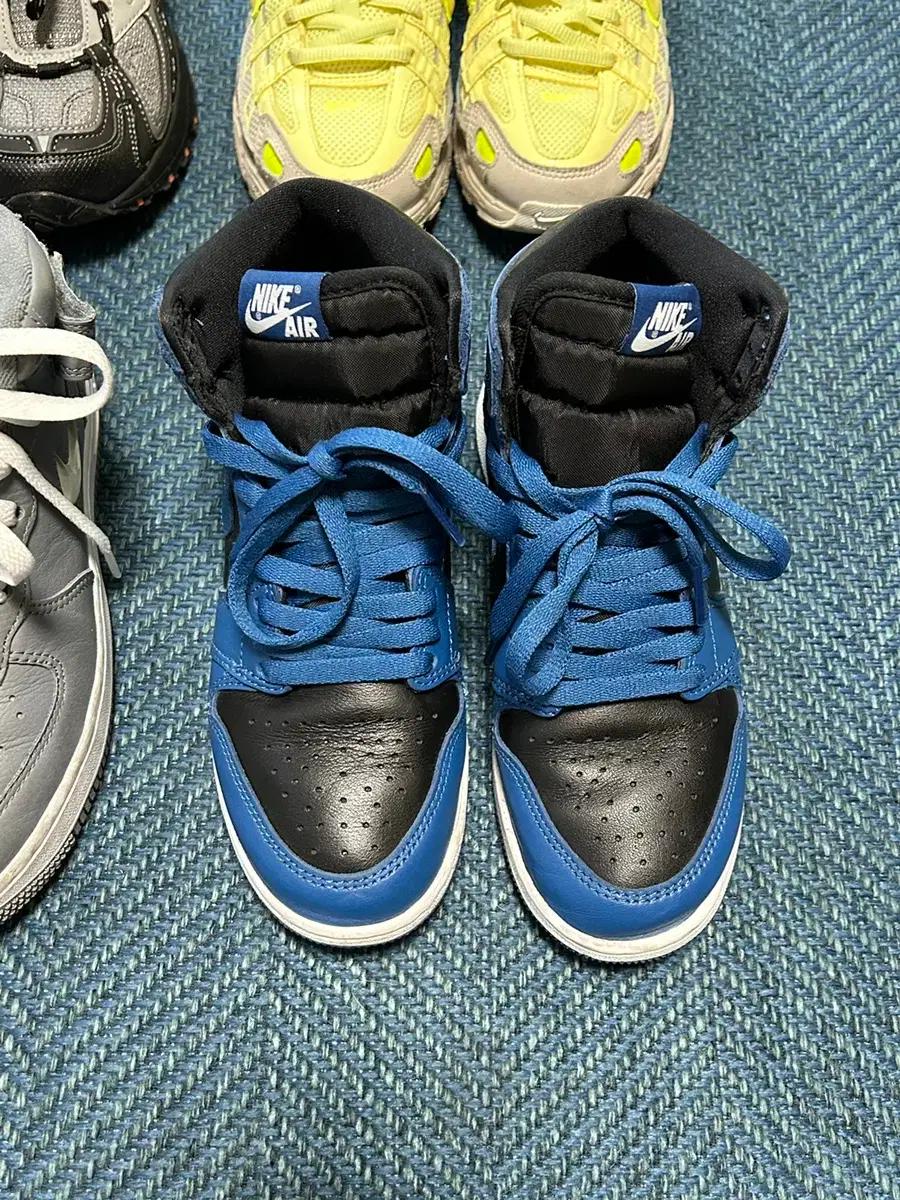 나이키 조던1 마리나블루