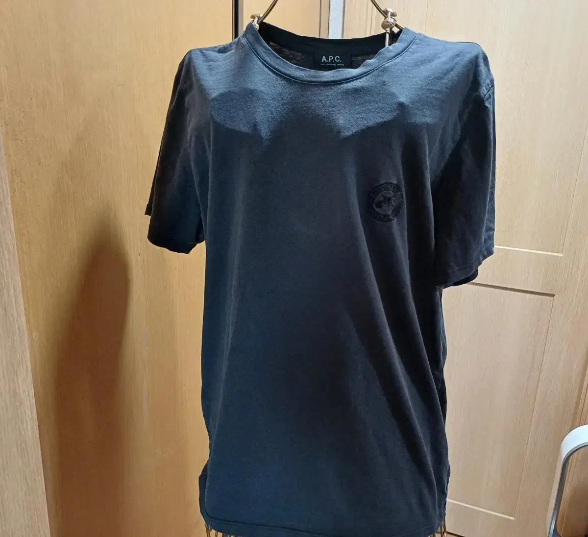 A.P.C 아페쎄 반팔 티셔츠 M size