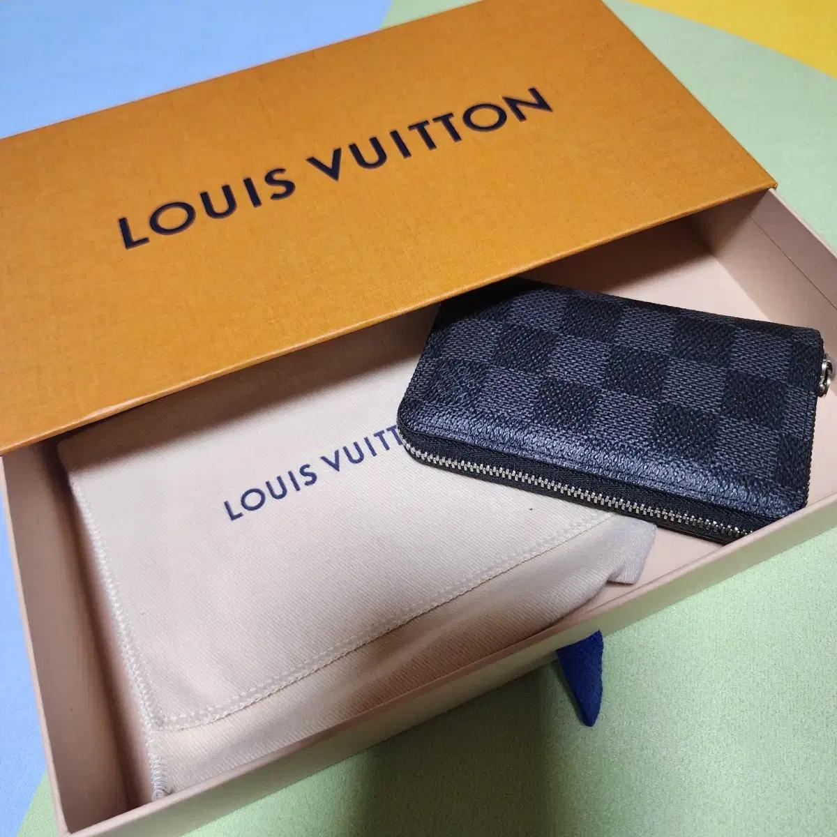 루이비통 LOUIS VUITTON 지피 오거나이저 (카드지갑)