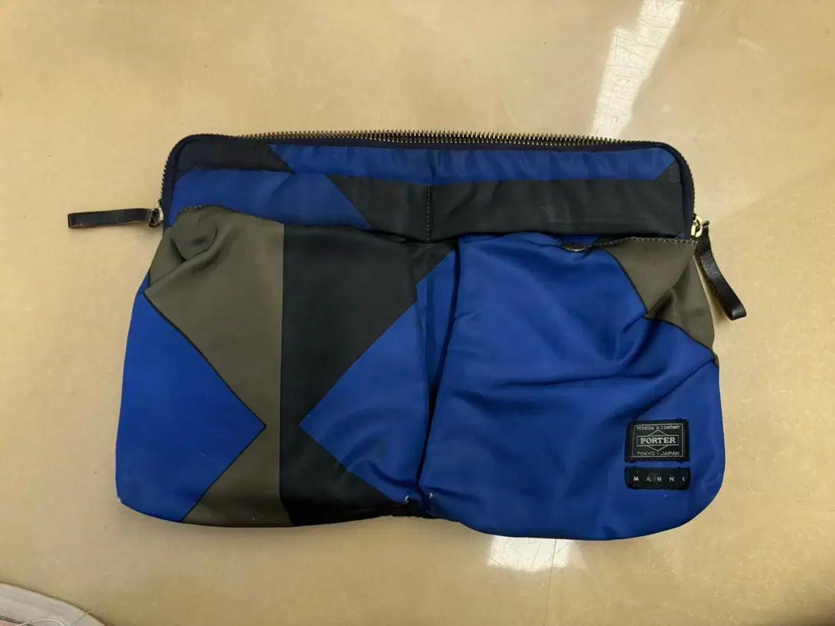 요시다포터x마르니 콜라보 도큐맨트케이스