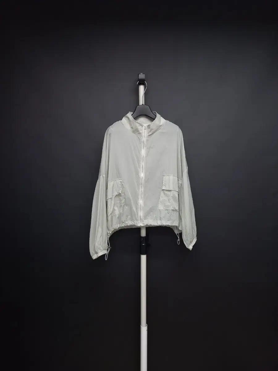 AIIER DE ALEXIS 제시뉴욕 춘하 홀겹 바람막이 F