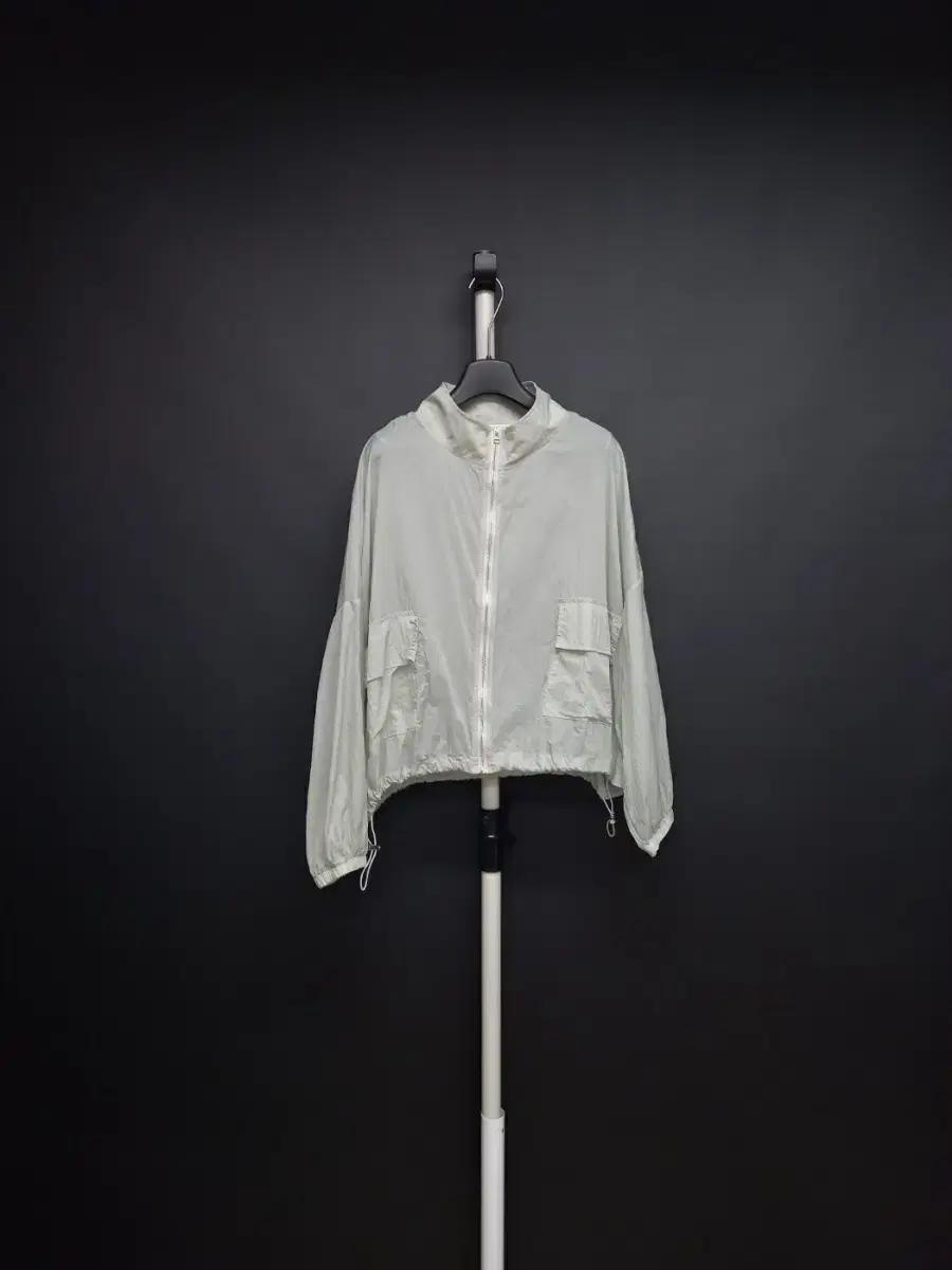 AIIER DE ALEXIS 제시뉴욕 춘하 홀겹 바람막이 F