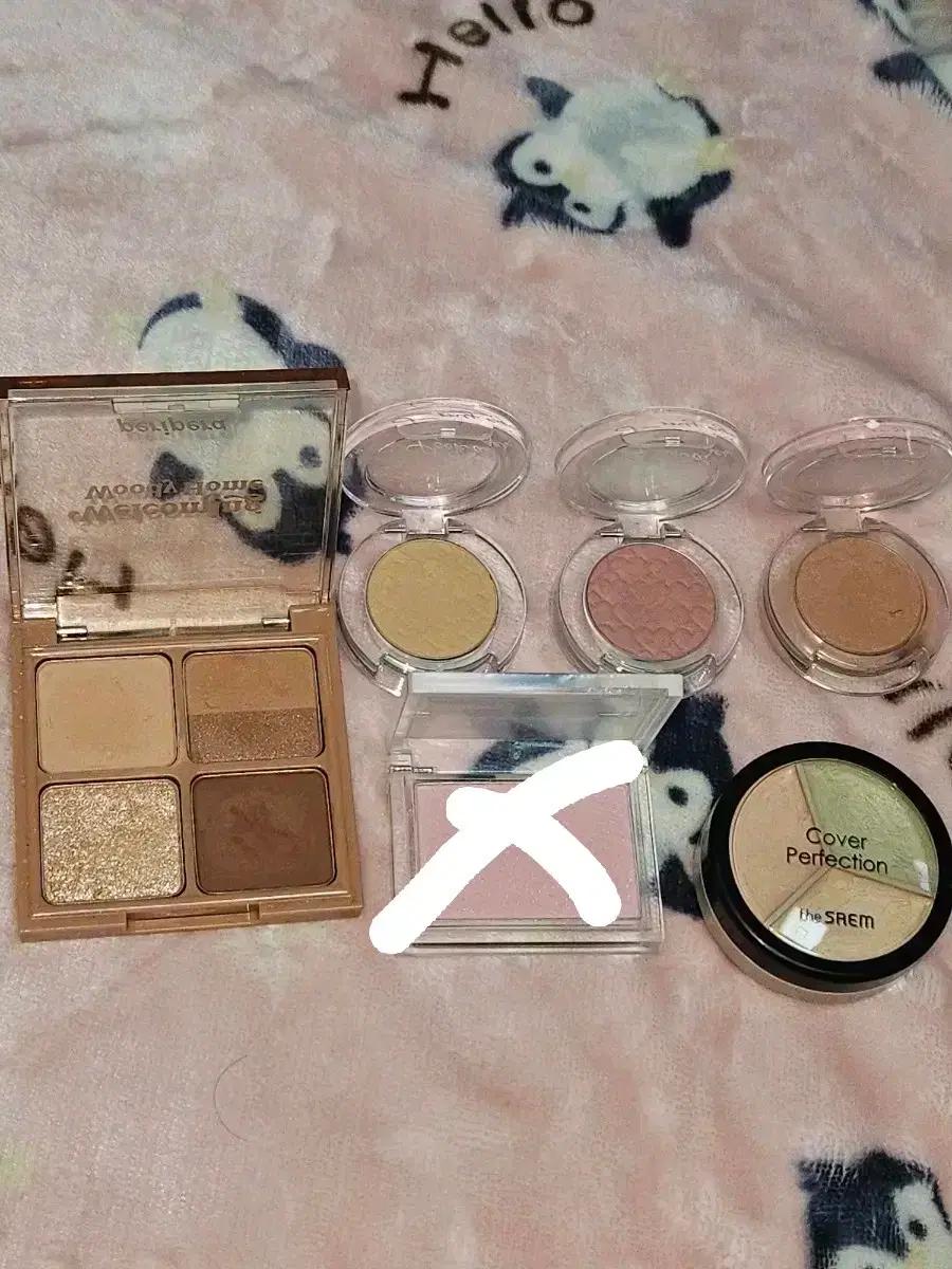 페리페라 에뛰드 더샘 미샤제품 판매합니다