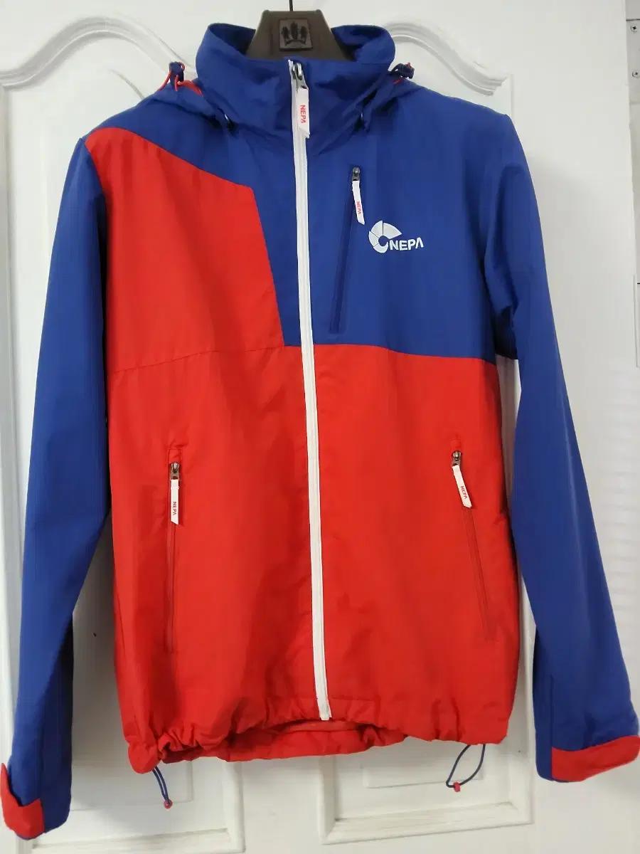 네파 여성 바람막이 점퍼 가을 여자 후드 잠바 등산 자켓 90