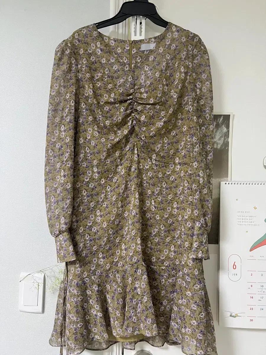 꽃무늬 쉬폰 원피스