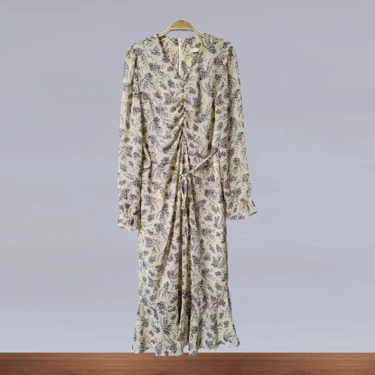 Love my weekend 봄여름 롱슬리브 플로럴 원피스