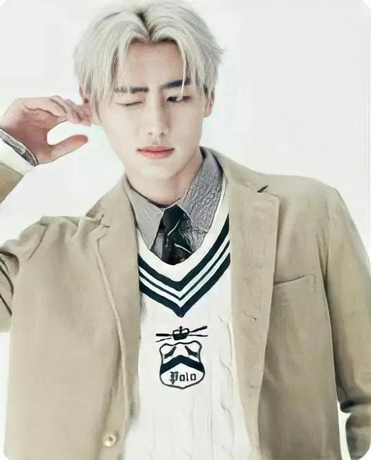 (마지막한권, 미개봉 새상품)엔하이픈이 표지모델로 나온 일본잡지 양도해요