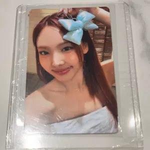 트와이스 나연 팝업스토어 포카