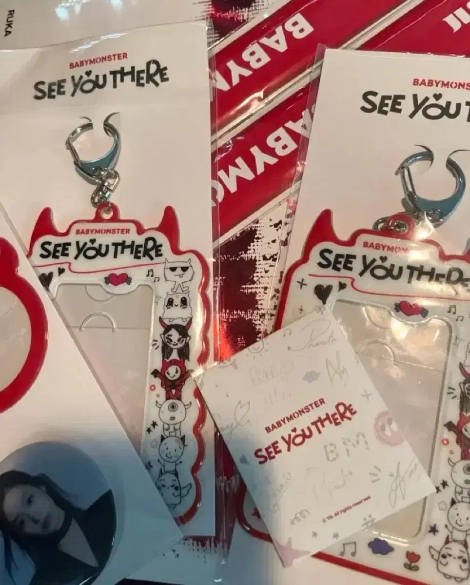 베이비몬스터 팬미팅 굿즈 앨범 판매 모자