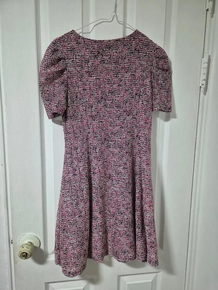 플라스틱 아일랜드 핑크 원피스 여름 원피스 여성원피스