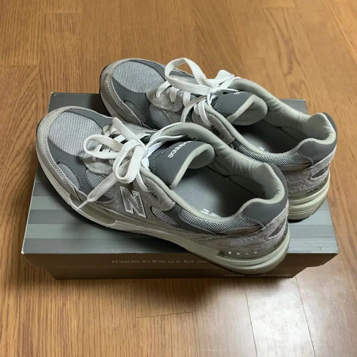 뉴발란스992 260